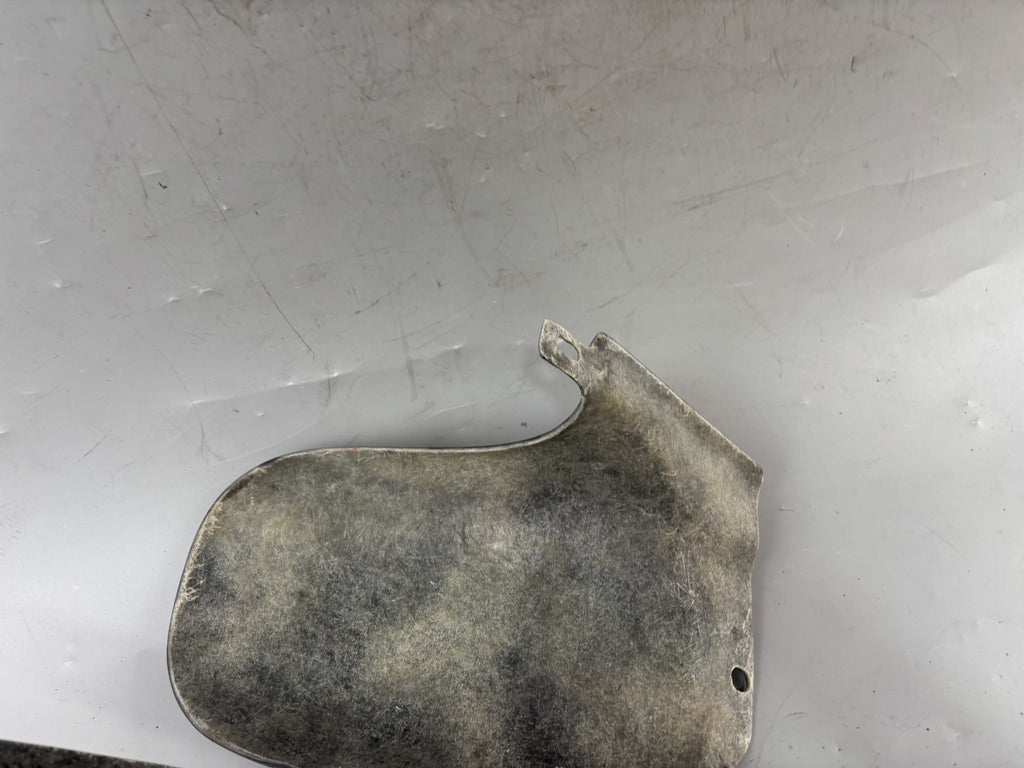 Suzuki SV650 N AV Kettenschutz Chain Abdeckung Deckel Cover
