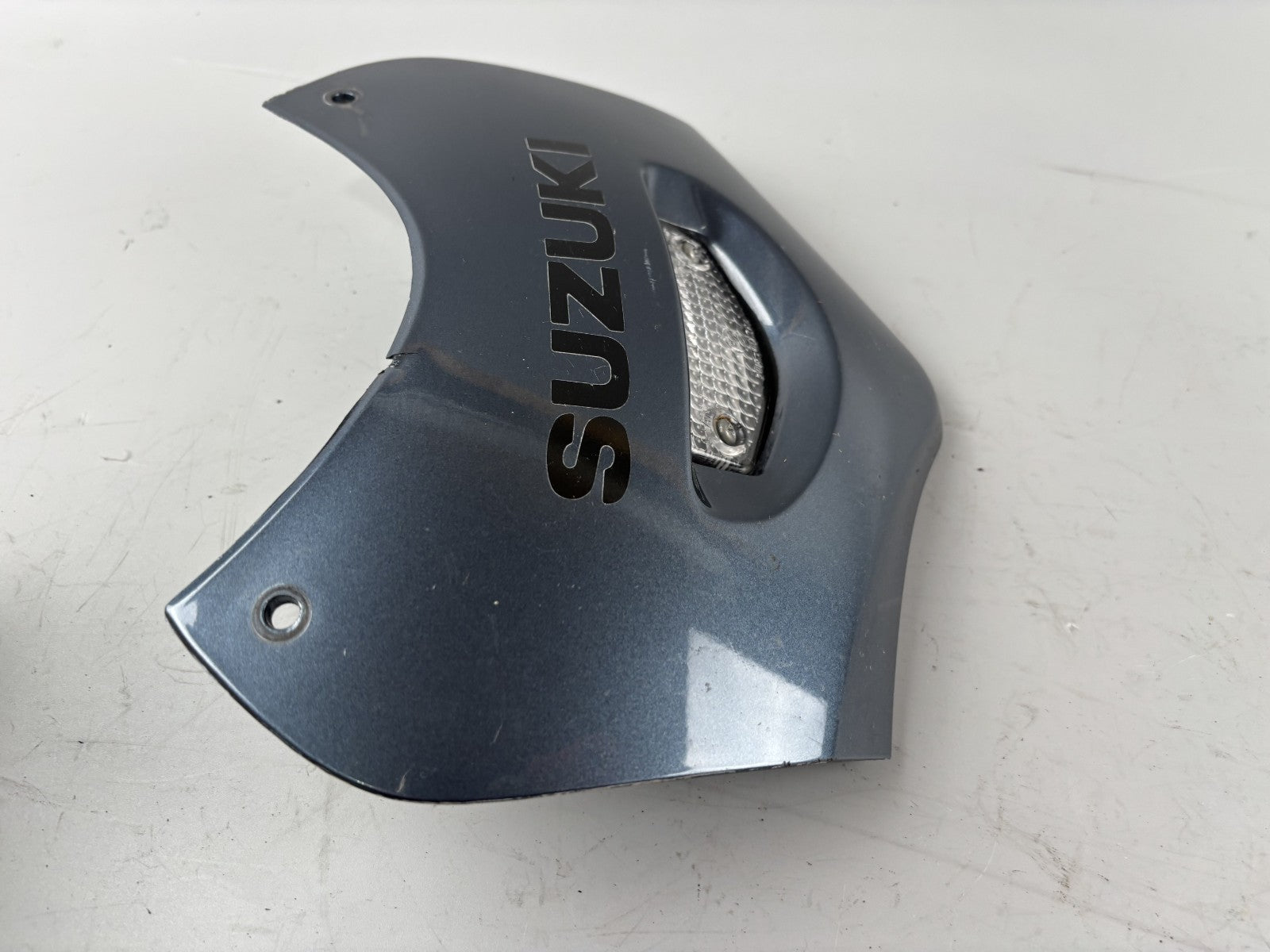 Suzuki GSX 750 F AK11 Front Abdeckung Cover Verkleidung Kanzel Maske mitte