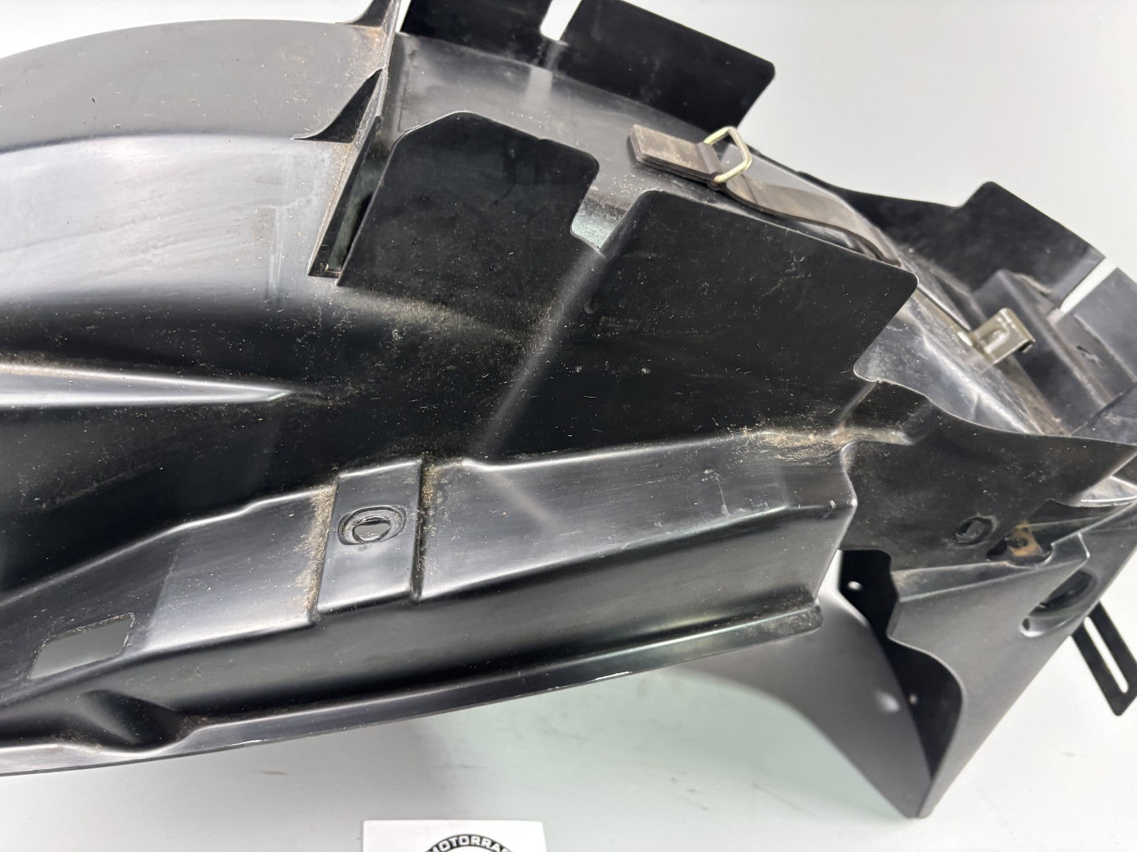 Suzuki GSX 750 F AK11 Radlauf Spritzschutz Cover Verkleidung Fender Innen