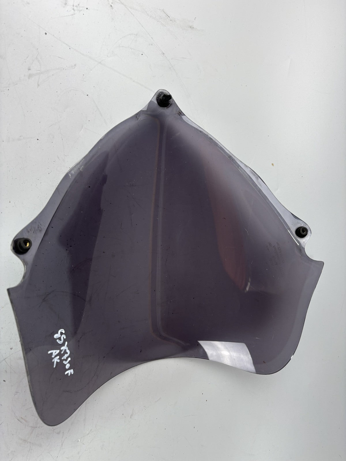 Suzuki GSX 750 F AK11 Windschild Windshield WIndschutzscheibe front Kanzel Maske
