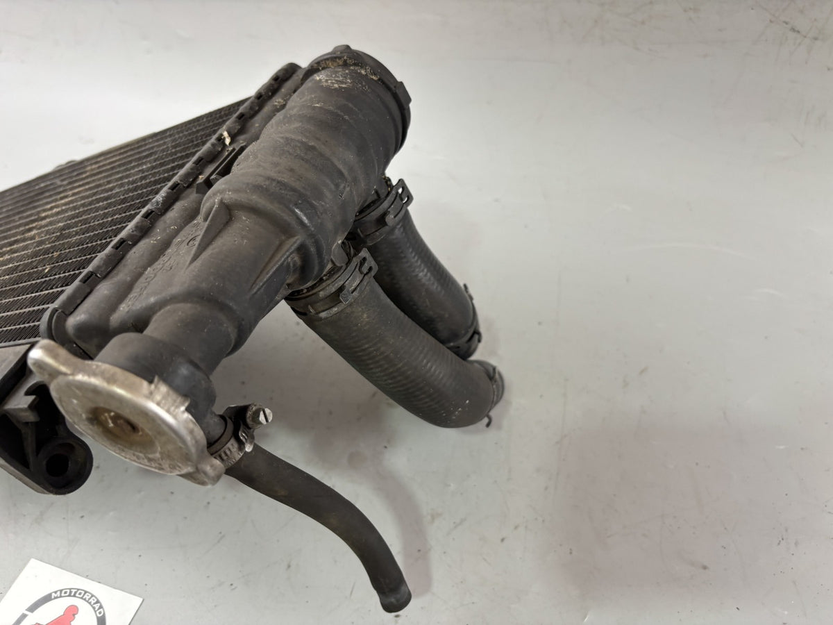 BMW F800 S Wasserkühler Watercooler Liquid Engine Motor Kühlung