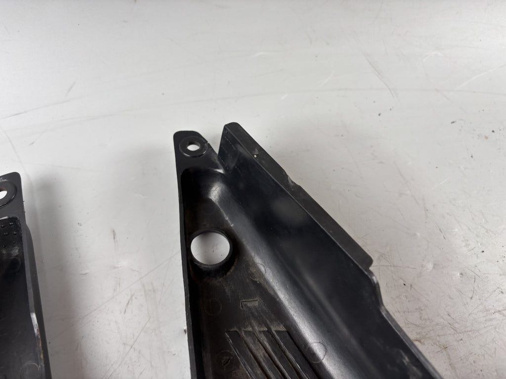 Yamaha FZS600 Fazer RJ02 Seitendeckel Seitenteil Luftftilerkasten Cover Deckel
