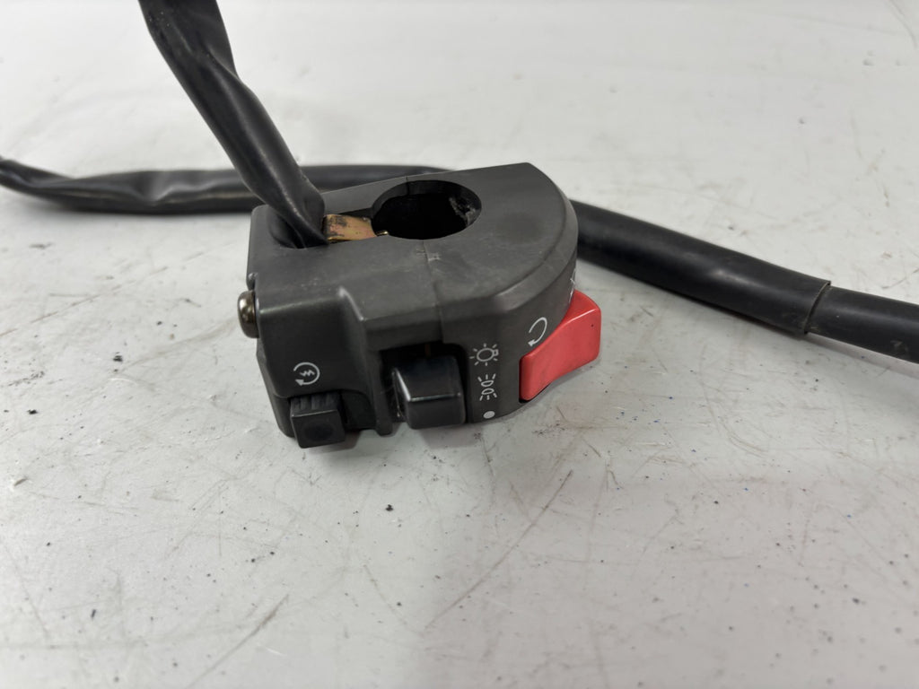 Yamaha FZS600 Fazer RJ02 Lenkerschalter Lenkerarmatur Handlebar Switch rechts