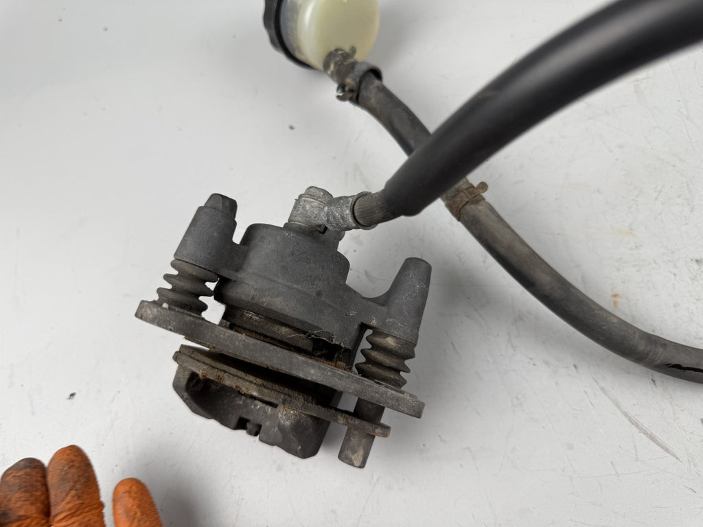 Kawasaki ER6F EX650A Bremsanlage Brake back hinten Bremse Sattel Pumpe