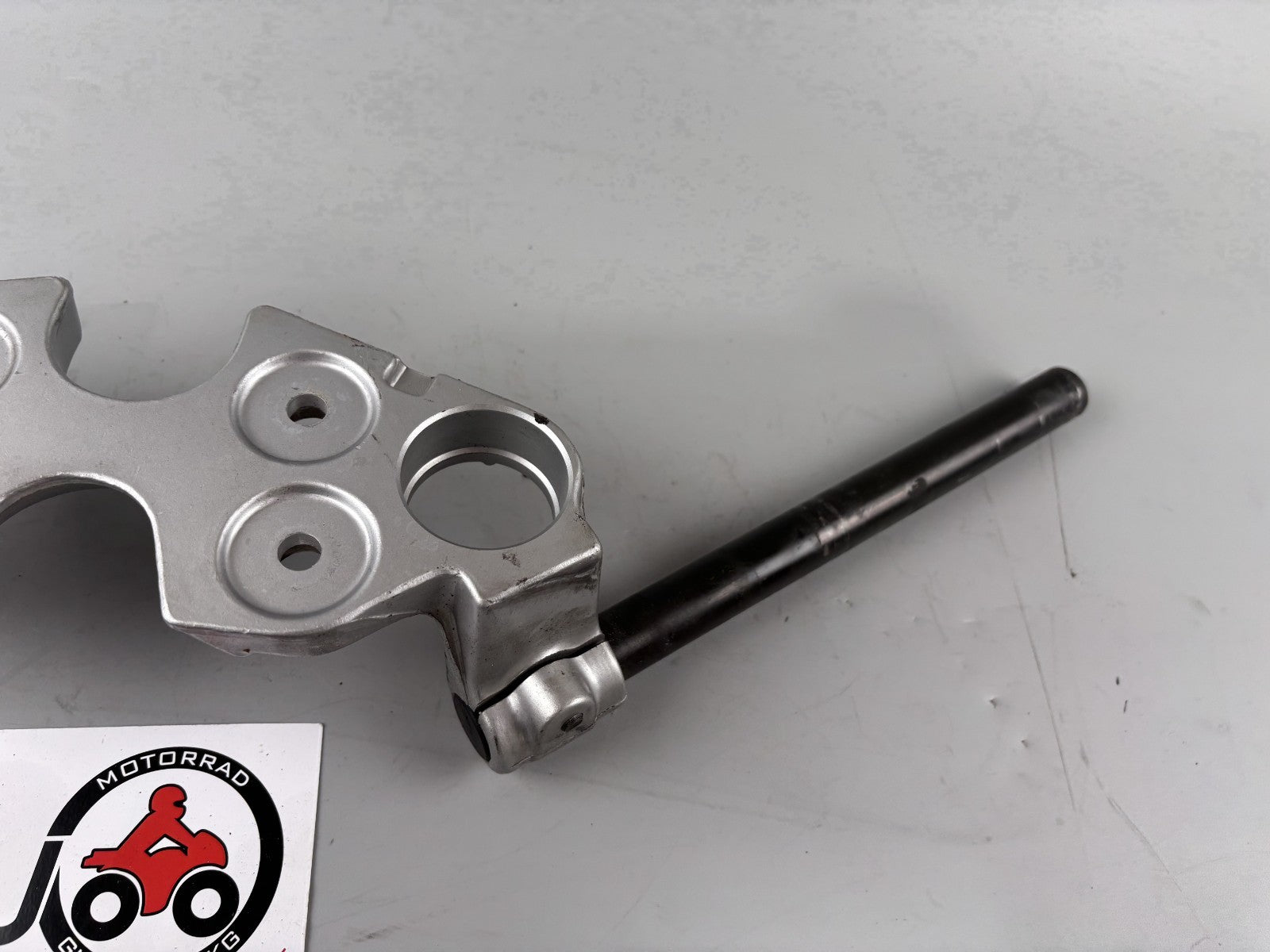 Suzuki GSX 750 F AK11 Lenker Stummellenker Handlebar rechts links Gabelbrücke