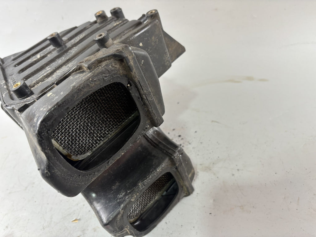 Honda CBX 650 E RC13 Luftfilterkasten Airbox Ansaugung