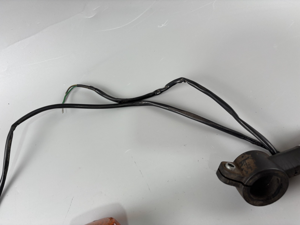 Kawasaki BN125A EL125 Eliminator Blinkerpaar Blinker Turn Signal
