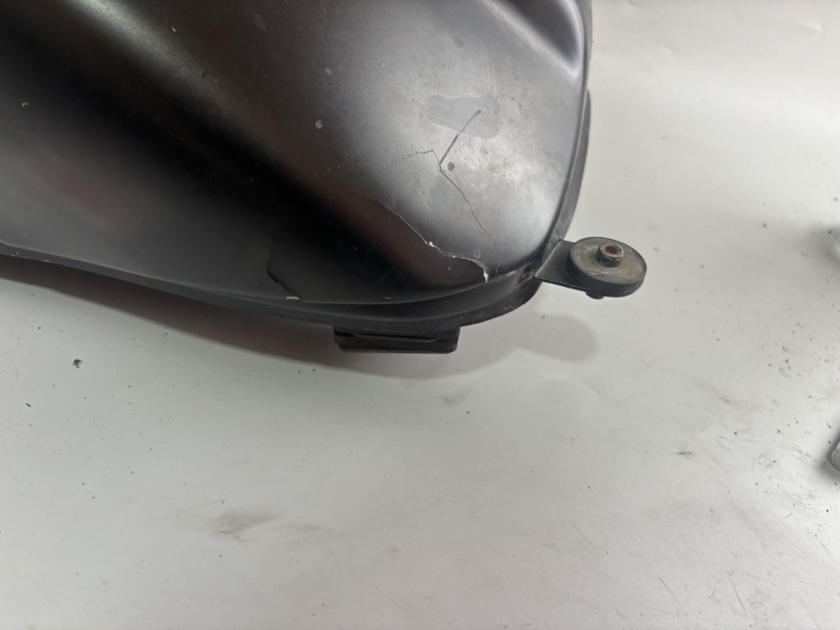 Yamaha TDM 850 3VD Benzintank Tank Kraftstoff Treibstoff Fuel Gas Gasoline