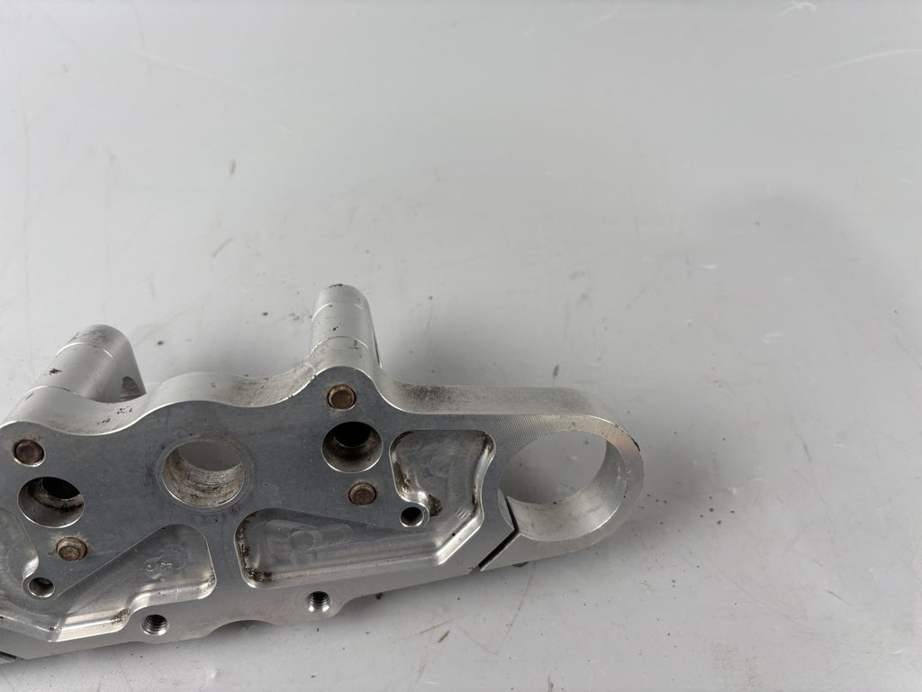 Suzuki SV650 S AV Gabelbrücke ABM Bridge Verbindung oben obere
