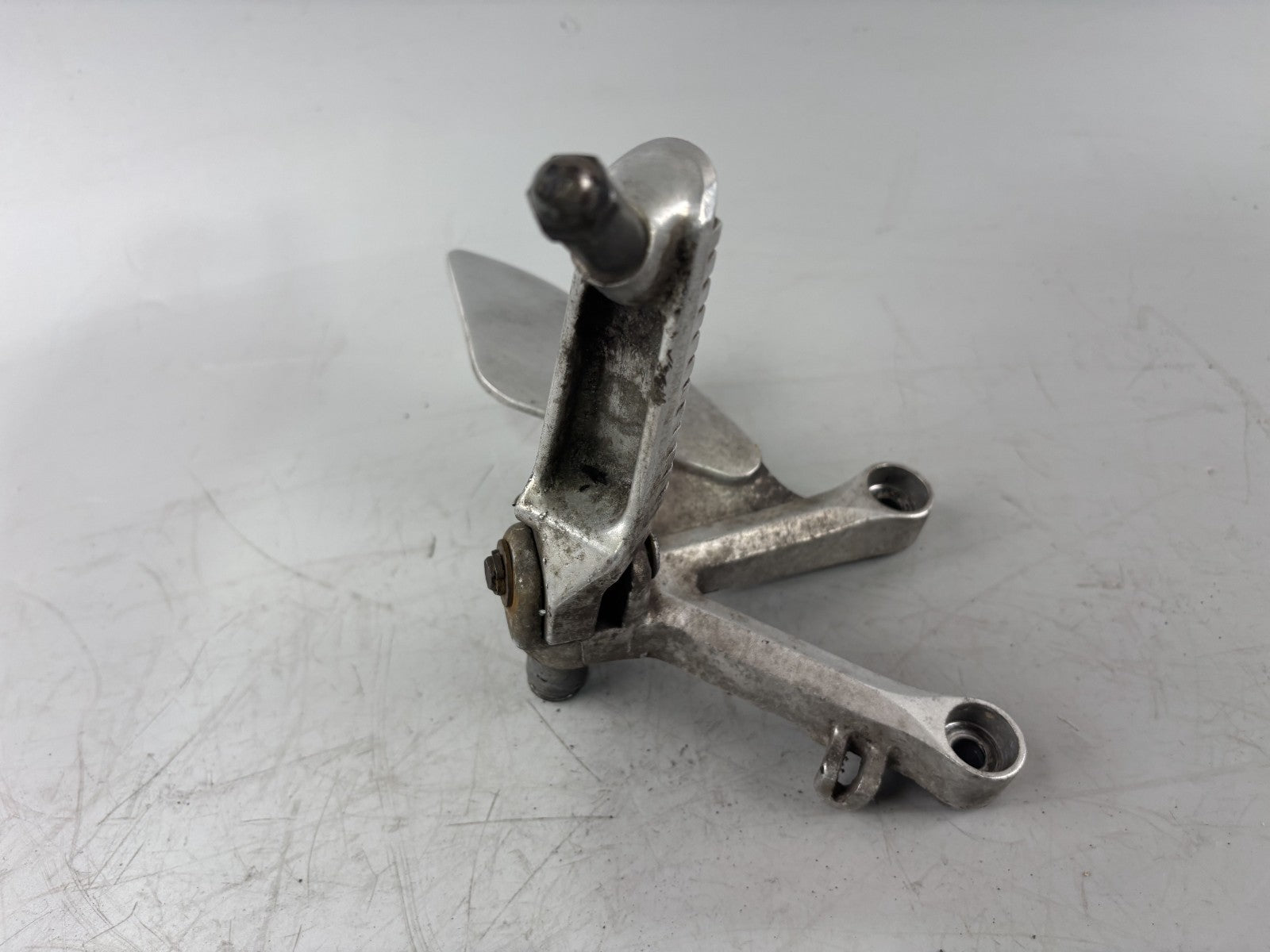 Honda VFR750 F Rc36/2 Fußraste vorne front Foot Hangers Step rechts right