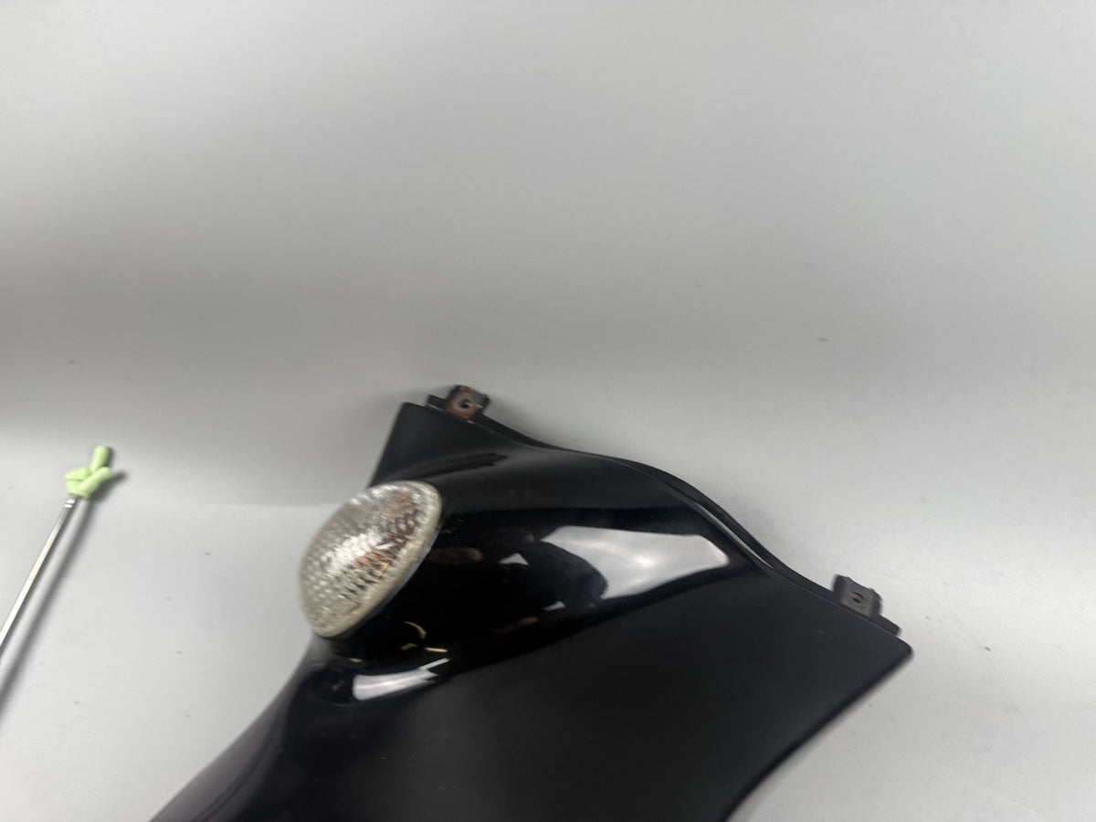 Triumph Sprint 955i ST T695 Seitenverkleidung Sidecover Seitenteil Deckel rechts
