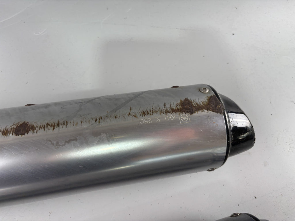 Kawasaki ZZR600D ZX600D Auspuff Exhaust Schalldämpfer Endtopf rechts links