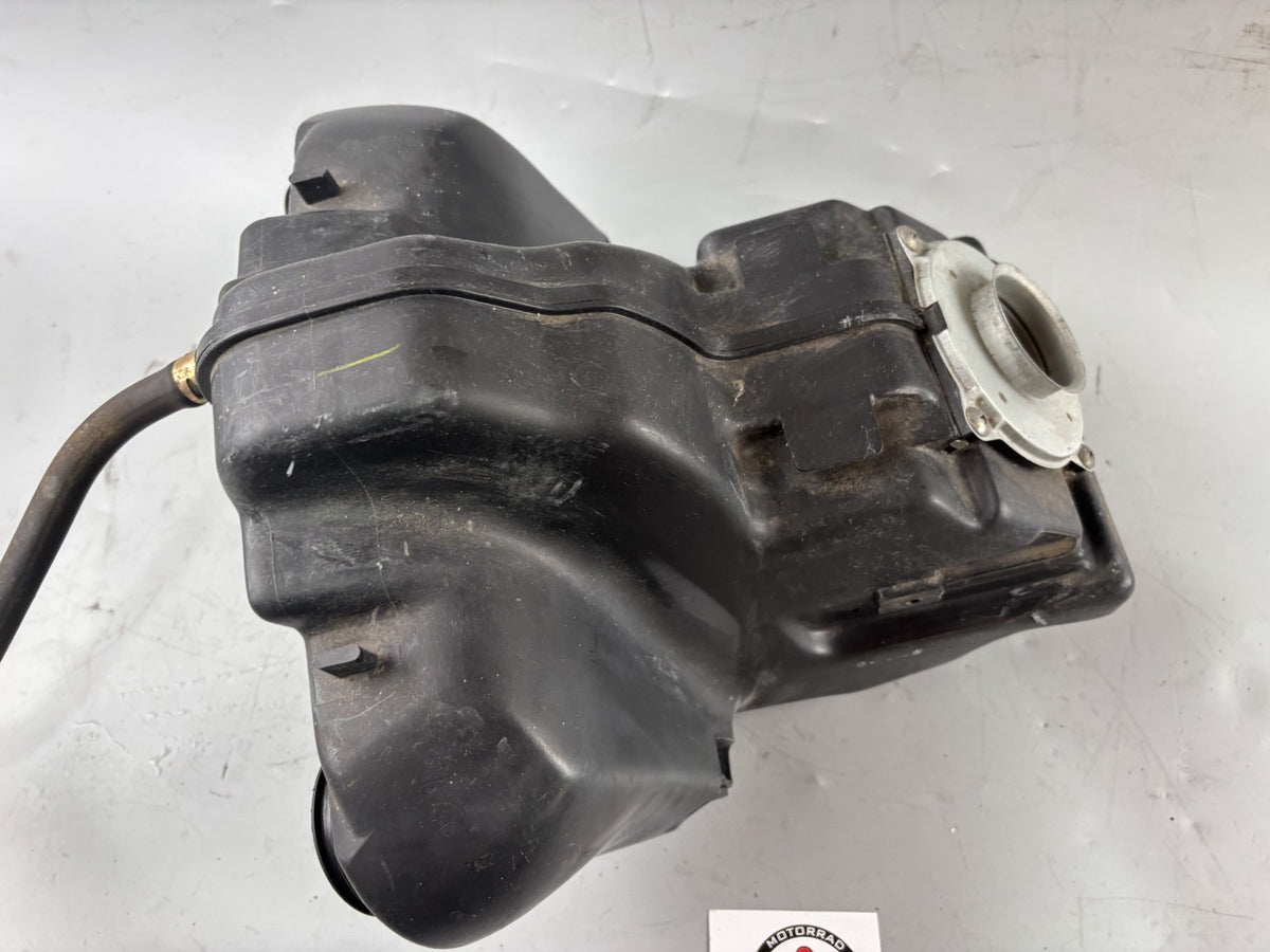 Suzuki GSX 750 AE Inazuma Luftfilterkasten Airbox Ansaugung Luft