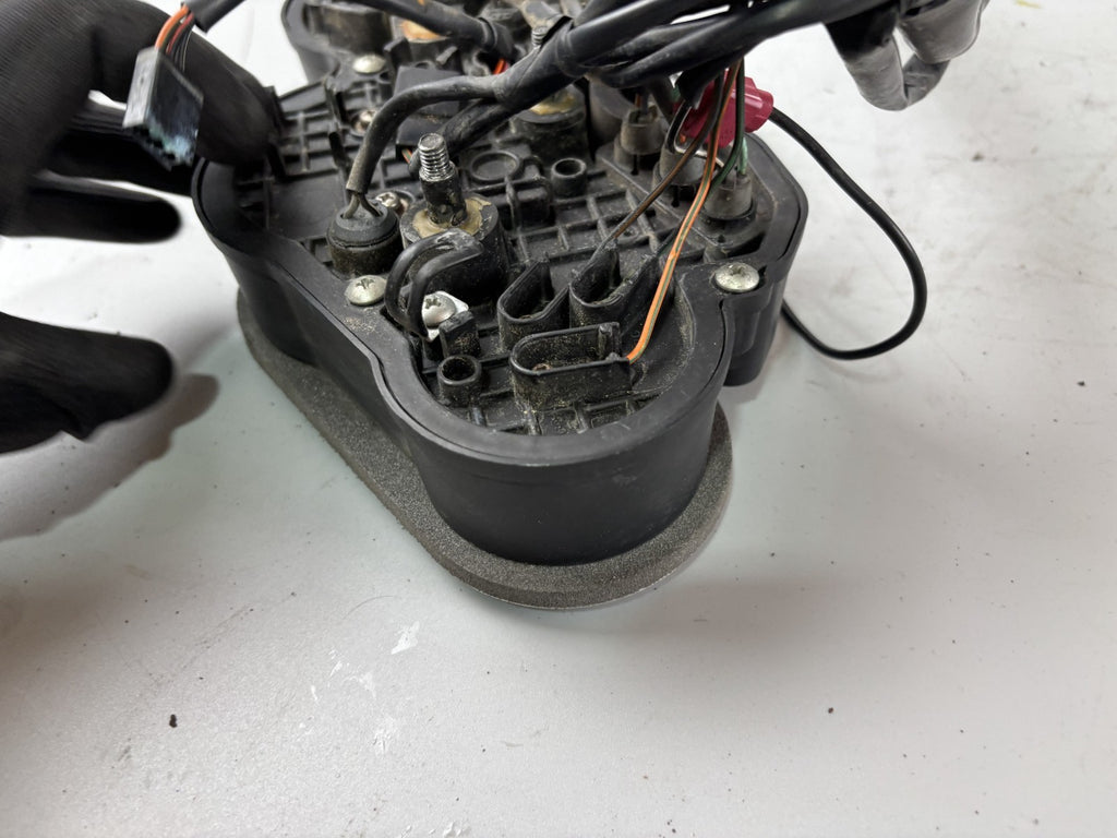 Suzuki GSX-R 1100 W GU75C Tacho Cockpit Instrumente Drehzahlmesser Speedometer