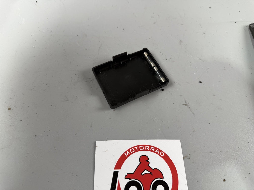 Yamaha XS 400 12E Fusebox Cover Deckel Sicherungskasten