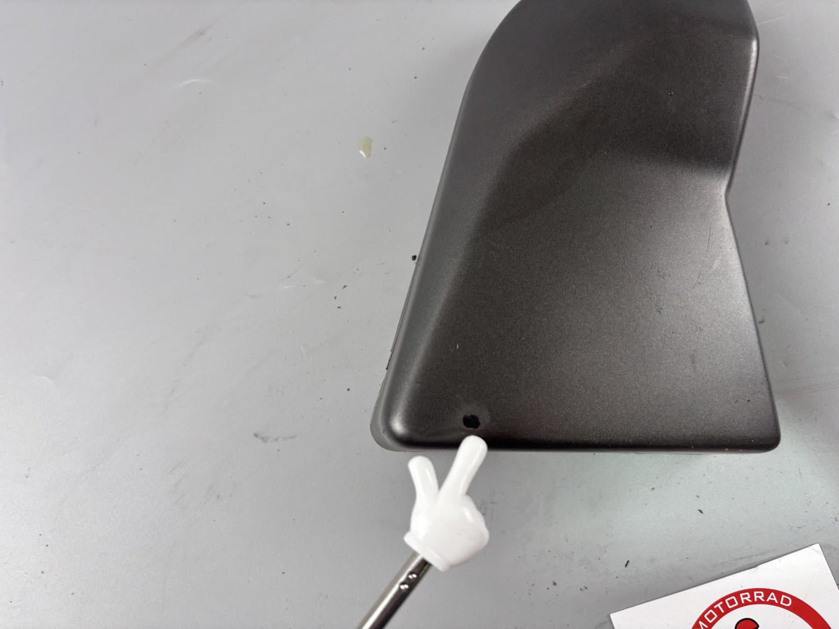 Kawasaki ZRX1100 ZRT10C Seitenteil Sidecover Deckel Cover Luftfilterkasten re