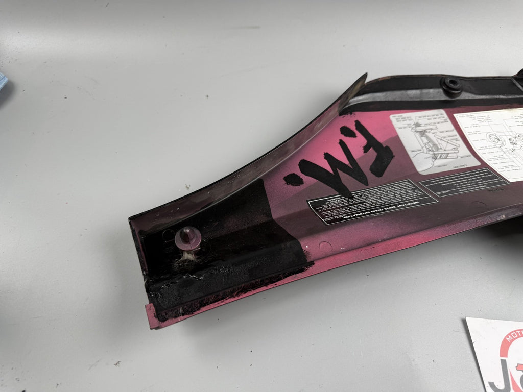 Kawasaki GPZ 900 R ZX 900 A Ninja Seitendeckel Sidecover Seitenteil links