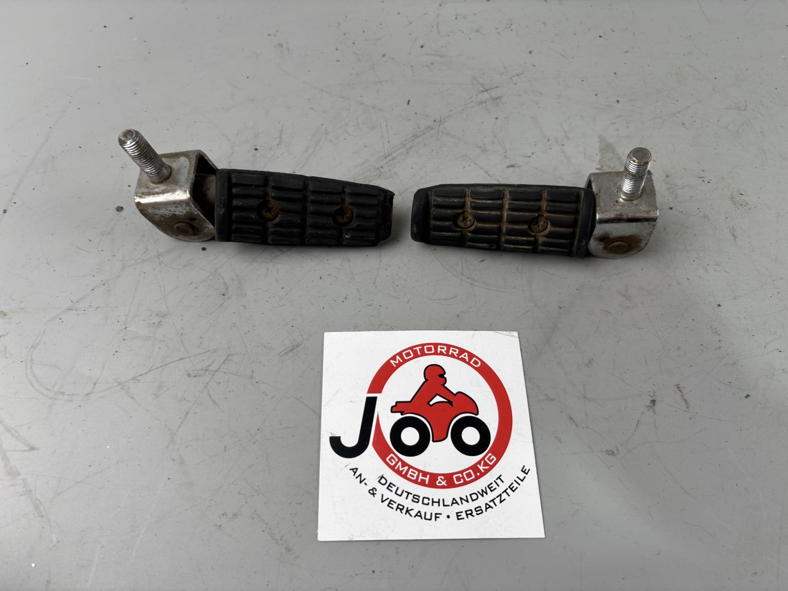 Yamaha XJ900 F 4BB Fußraste Sozius Fußrastenpaar links rechts Hangers Step hinte