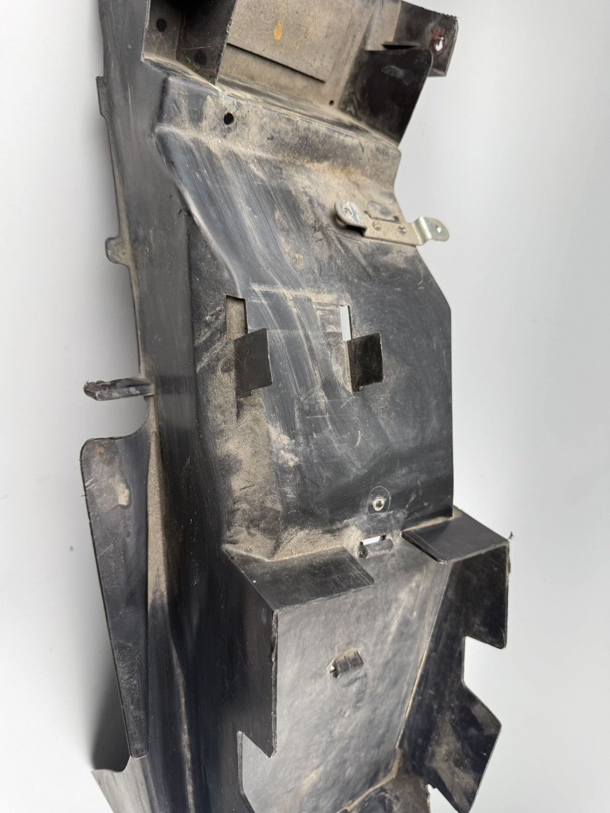 Suzuki GSF600 GN77B Heckuntersicht Fender Schutzblech Kotflügel Spritzschutz