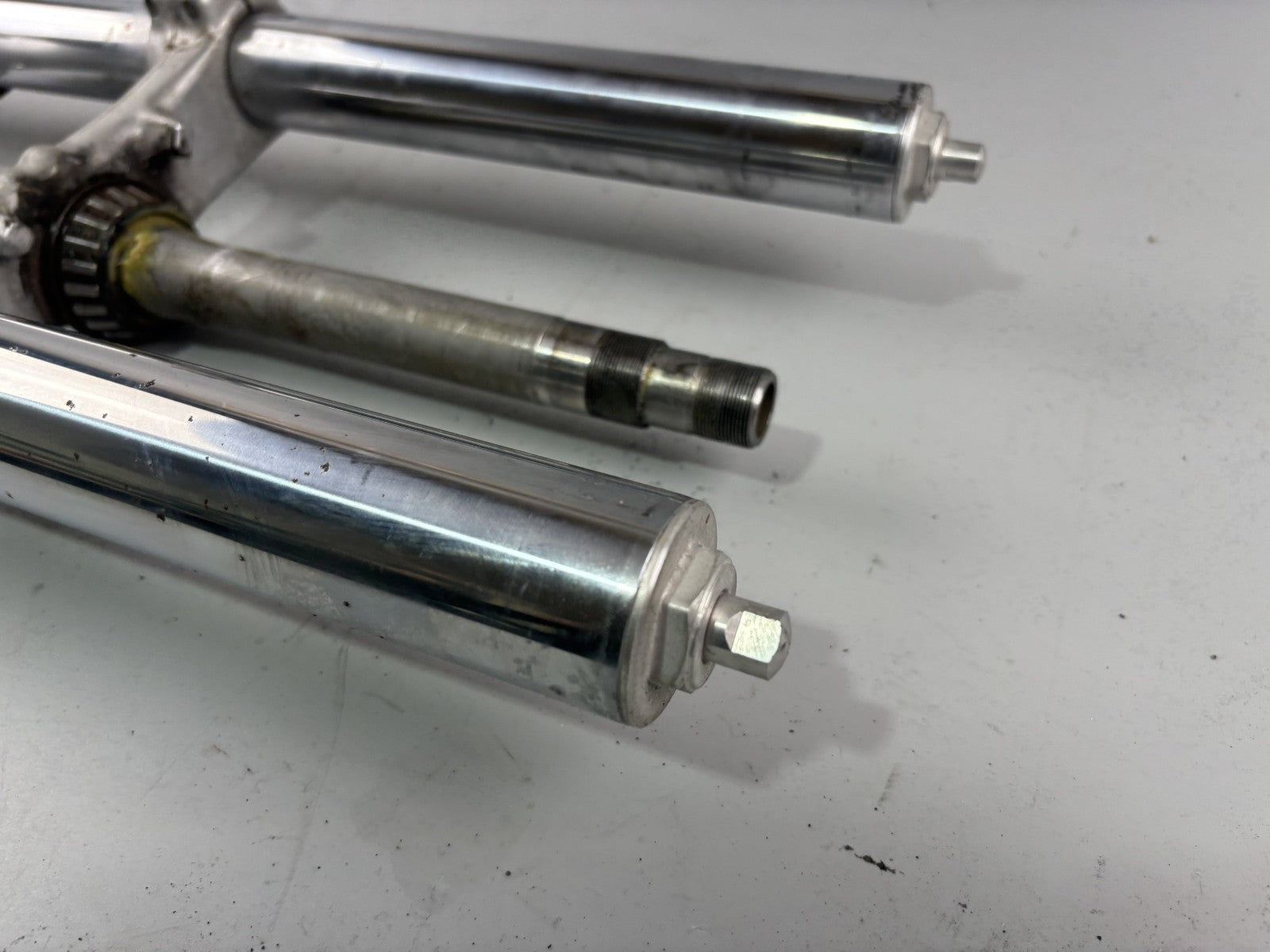 Suzuki RF 600 R GN76A Gabel Fork Standrohr Tauchrohr Absorber Federung vorn