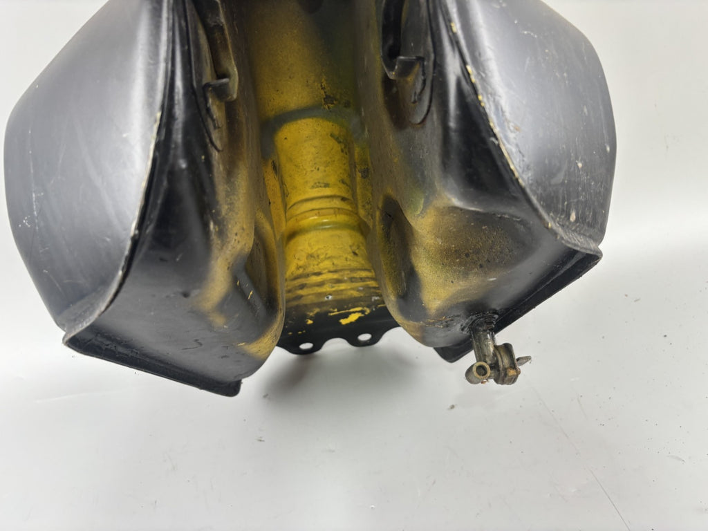 Suzuki DR 125 SF44A Tank Treibstoff Kraftstoff Fuel Gas Gasoline Benzintank