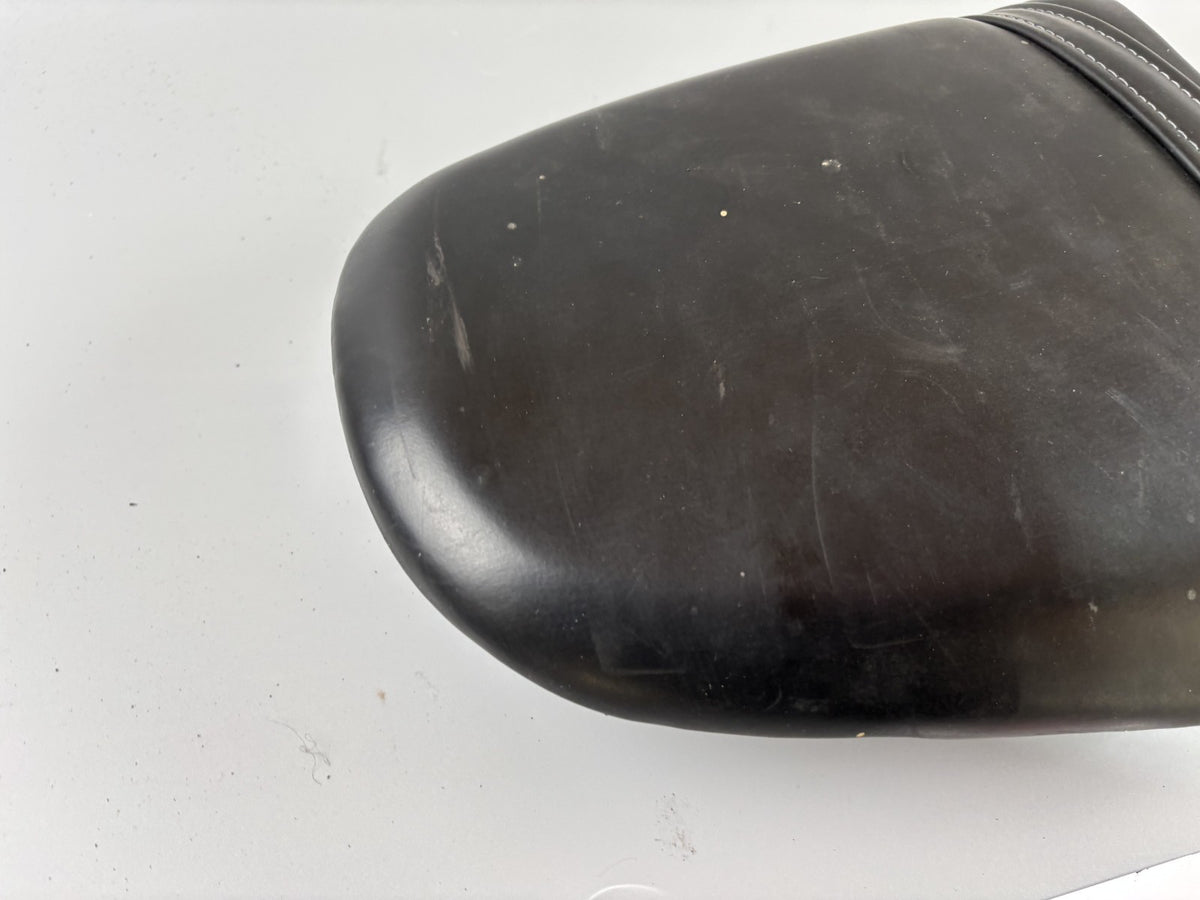 Triumph Daytona 955 T 595 Soziussitz Beifahrersitz Seat Sitzbank Kissen Polster