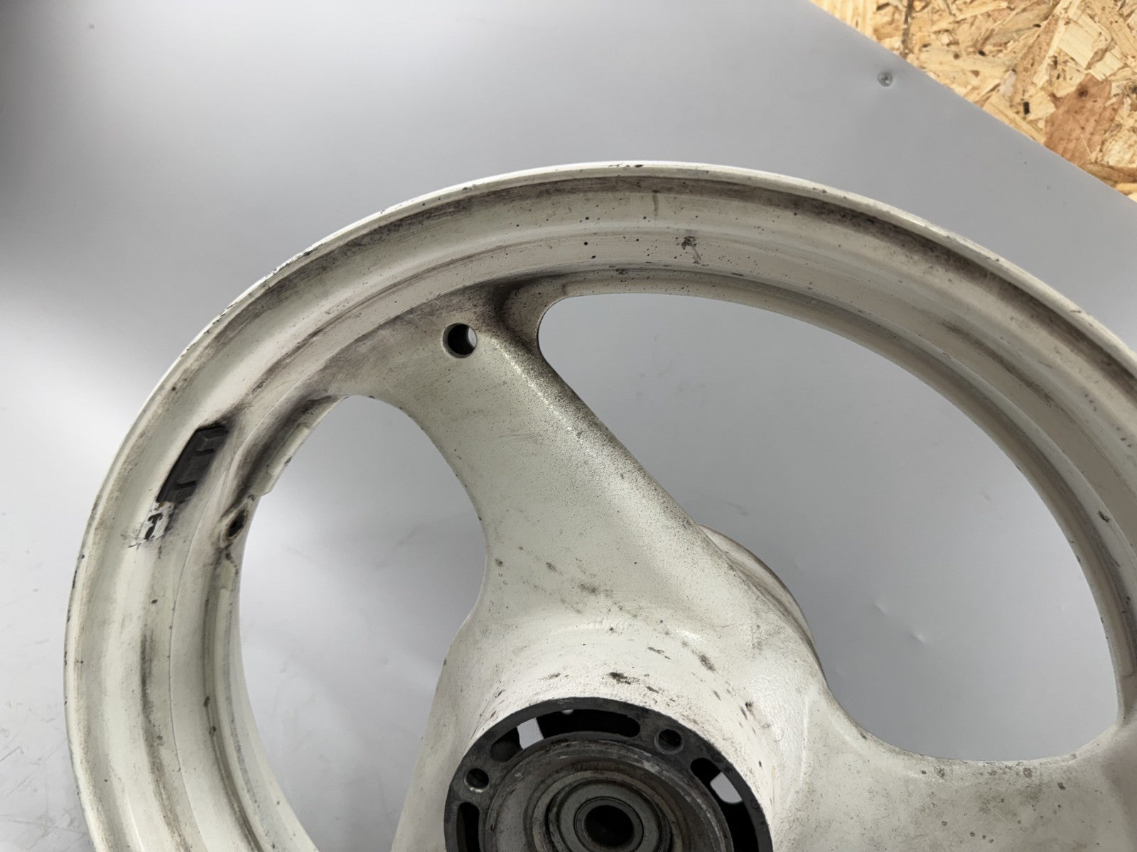 Suzuki GS500E GM51B Hinterradfelge Felge Rim Rad Speichen hinten back