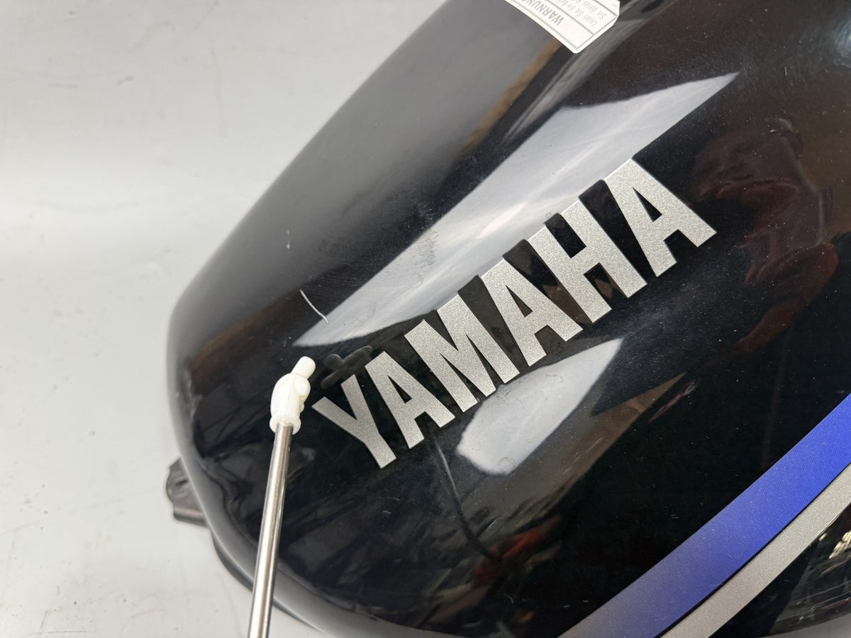 Yamaha XJ 900 Diversion 4KM Tank Benzintank Kraftstofftank Fuel Gas Gasoline