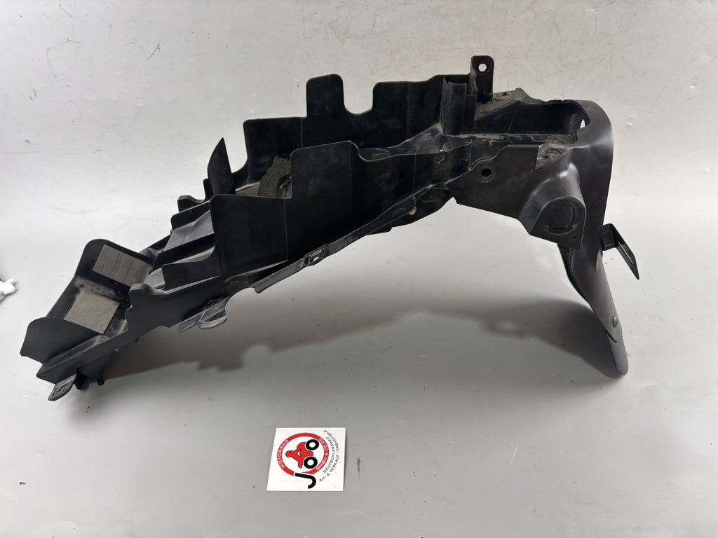 Suzuki SV650 N AV Heckuntersicht Radlauf Fender Schutzblech Kotflügel