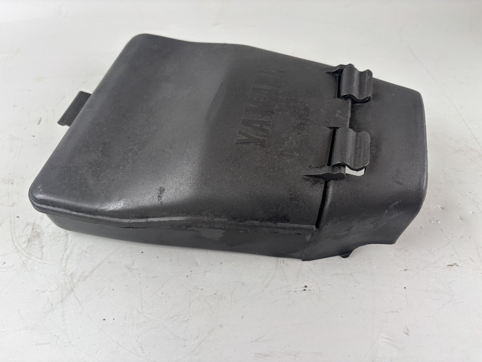 Yamaha XS400 2A2 Werkzeugfach Staufach Werkzeugbox Bordwerkzeug