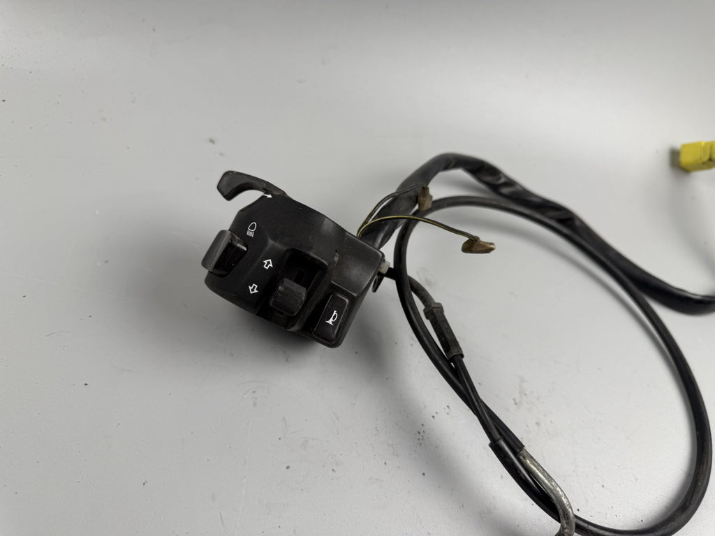 Suzuki GSX 750 AE Inazuma Lenkerschalter links left Handlebar Choke Switch