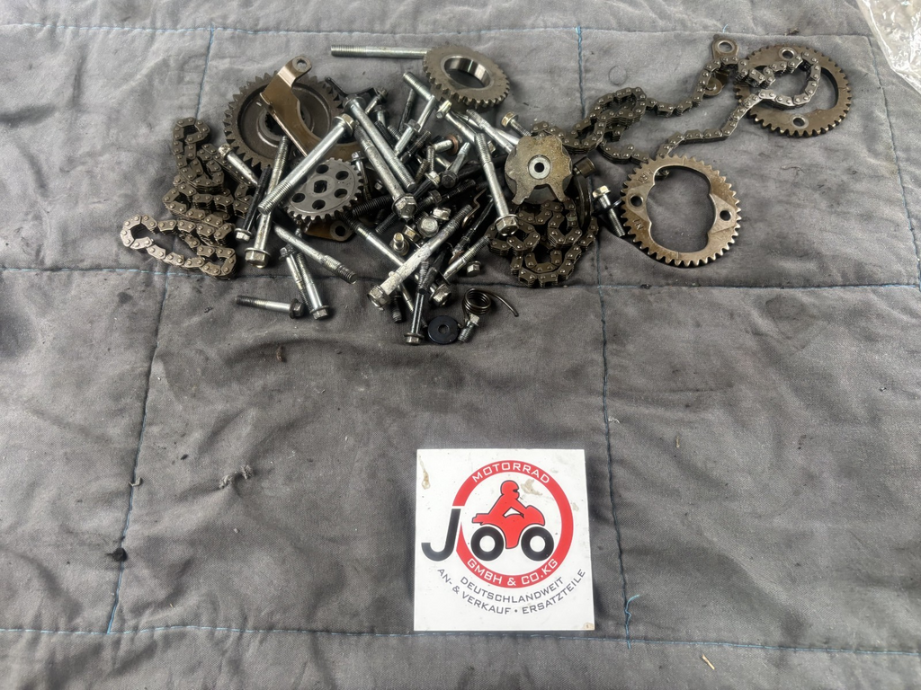 Honda Transalp XL 600 V PD06 Screws Schrauben Reste Zahnräder