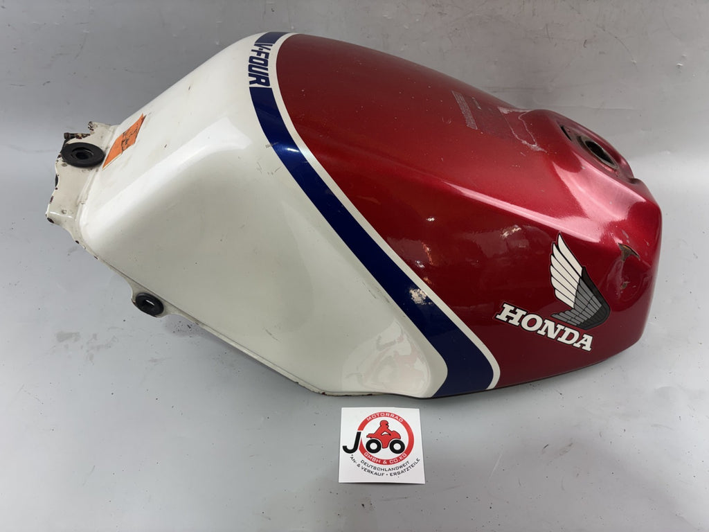 Honda VF 750 F RC15 Tank Treibstoff Kraftstoff Fuel Gas Gasoline Benzintank