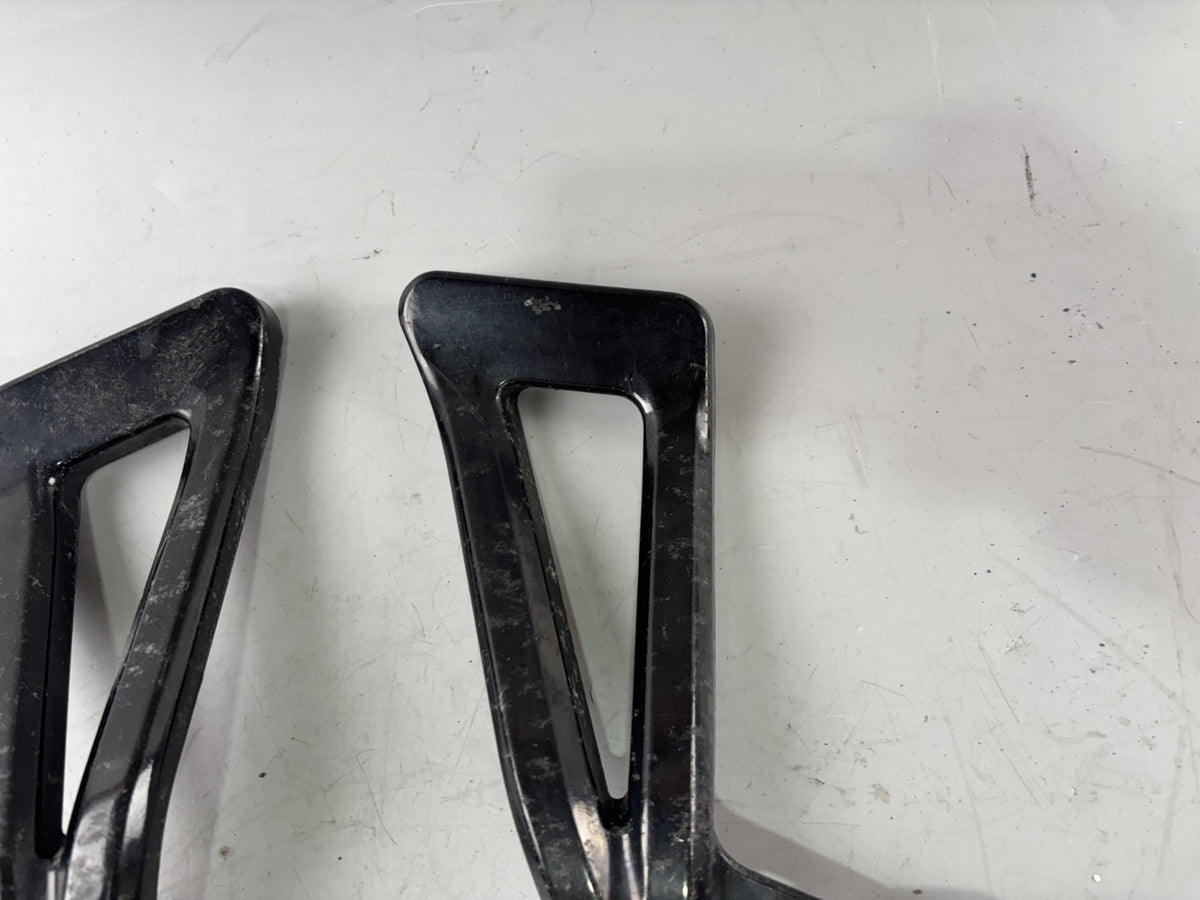 Suzuki GSX 750 AE Inazuma Achse Soziusfußrasten Steps Hangers Beifahrer