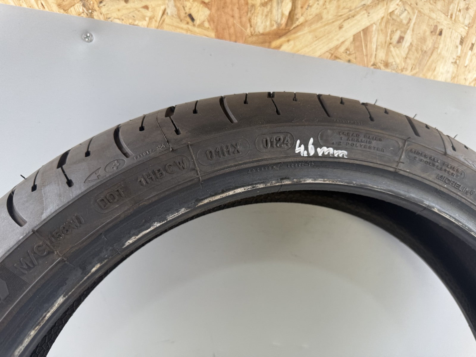 Motorrad Reifen Wheel 120/70 ZR17 Michelin Pilot Road 01/2024 DOT 4,6mm