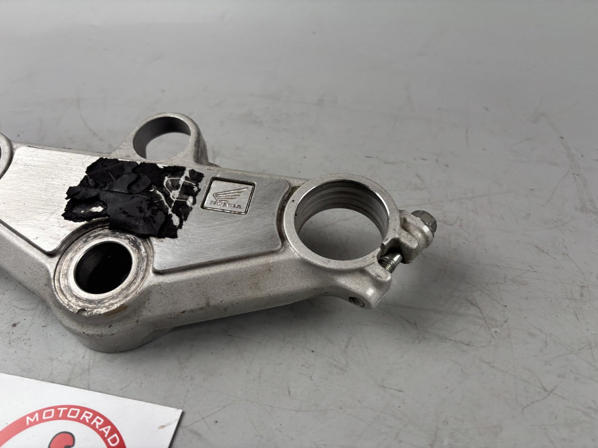 Honda VFR750 F Rc36/2 Gabelbrücke Bridge oben obere Verbindung