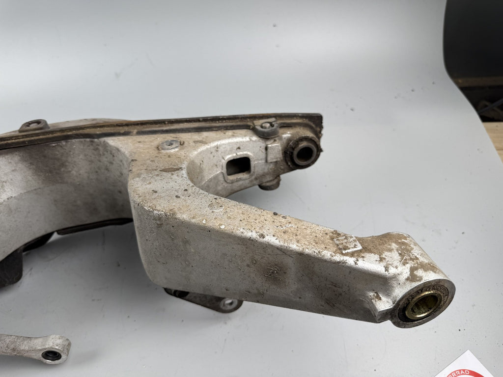 Honda VFR800 RC46 FI Kardan Schwinge Bremsscheibe Ritzel Antrieb Hinterrad