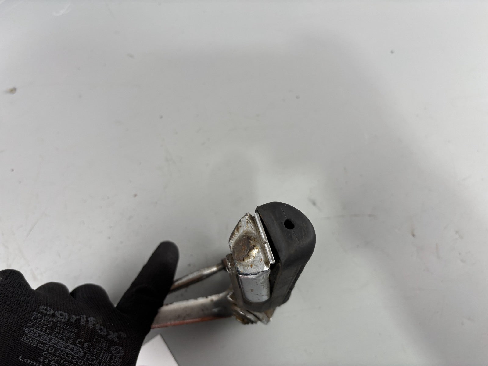 Honda VF 750 F RC15 Schaltung Fußraste Schaltgestänge Switch Step Hanger