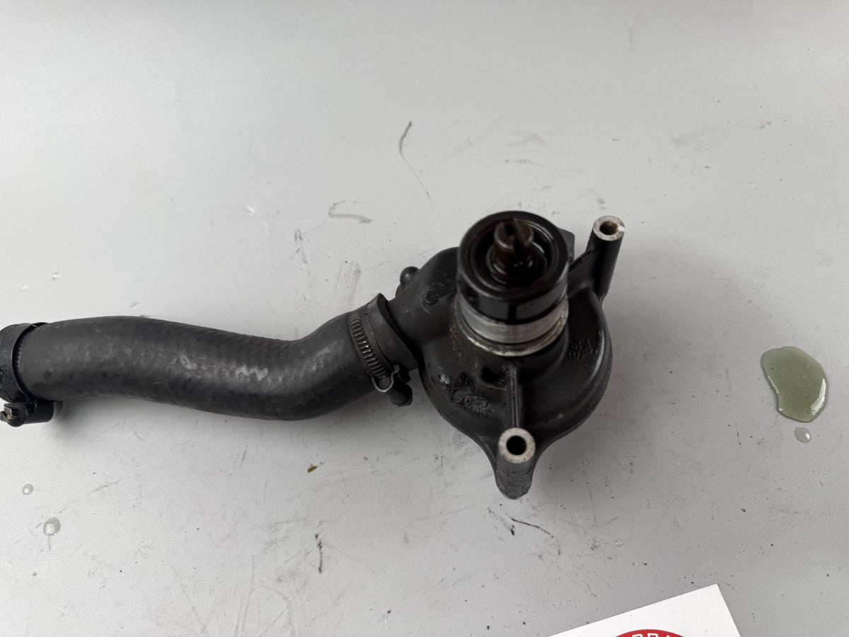 Triumph Tiger 900 T400 Wasserpumpe Waterpump Liquid Water Engine Motor