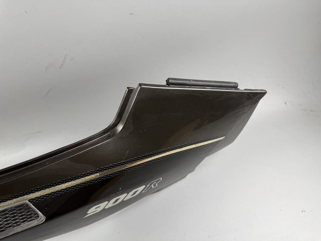 Kawasaki GPZ 900 R ZX 900 A Ninja Seitendeckel Sidecover Seitenteil links