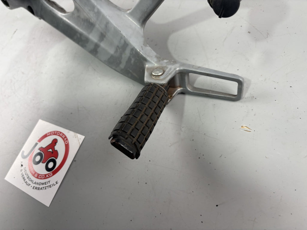Honda SLR 650 Vigor FX 650 RD09 Fußrastenanlage Foot Step Hangers links left