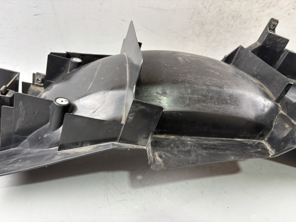 Yamaha FZS600 Fazer RJ02 Heckuntersicht Radlauf Fender Cover untere Verkleidung