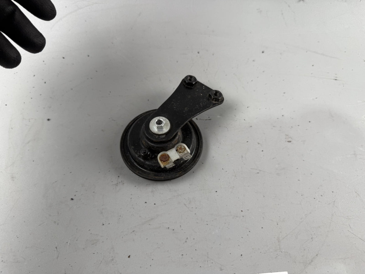Suzuki GS 500 E GM 51 B Hupe Horn Signal