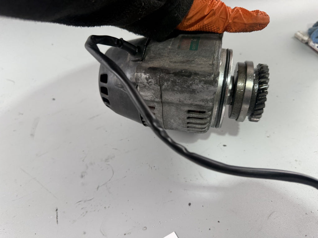 Suzuki GSX - R 1100 GV73C Lima Lichtmaschine Lightmachine Electric Motor Engine