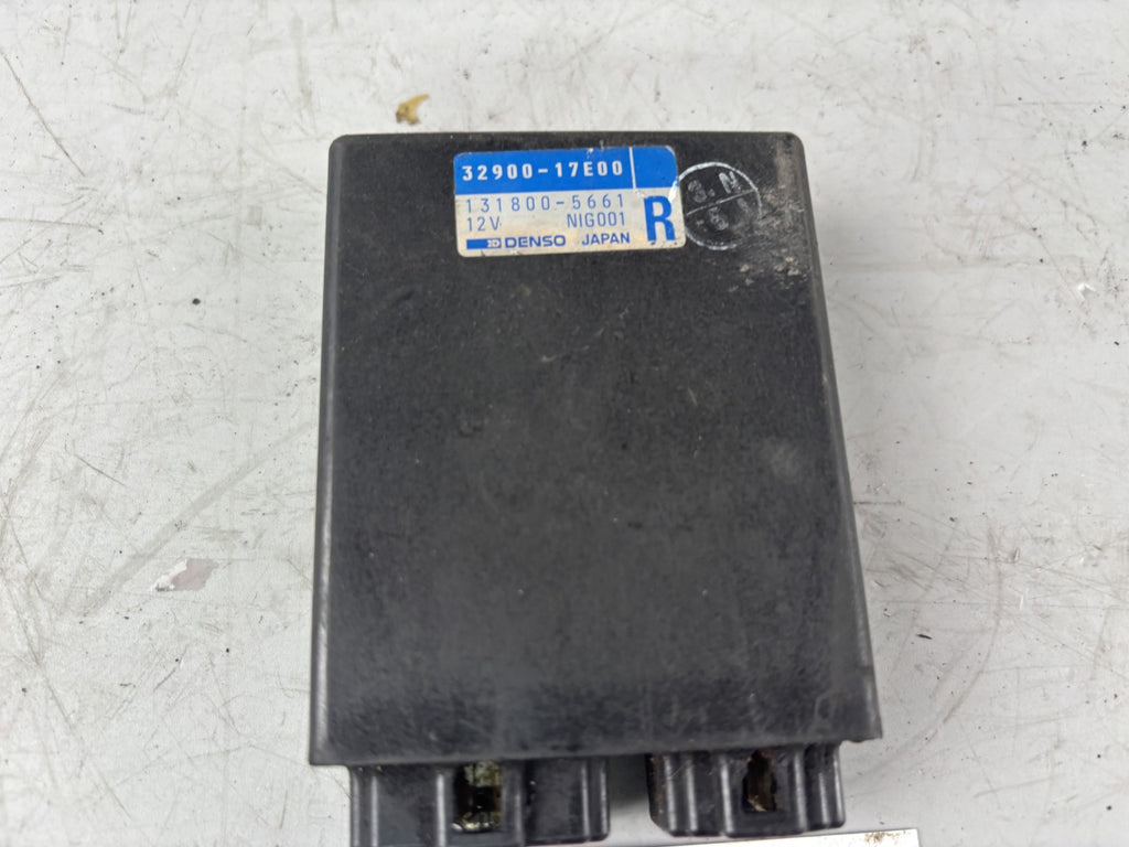 Suzuki GSX-R 750 W GR7BB CDI Steuergerät Steuereinheit Blackbox Zündbox ECU