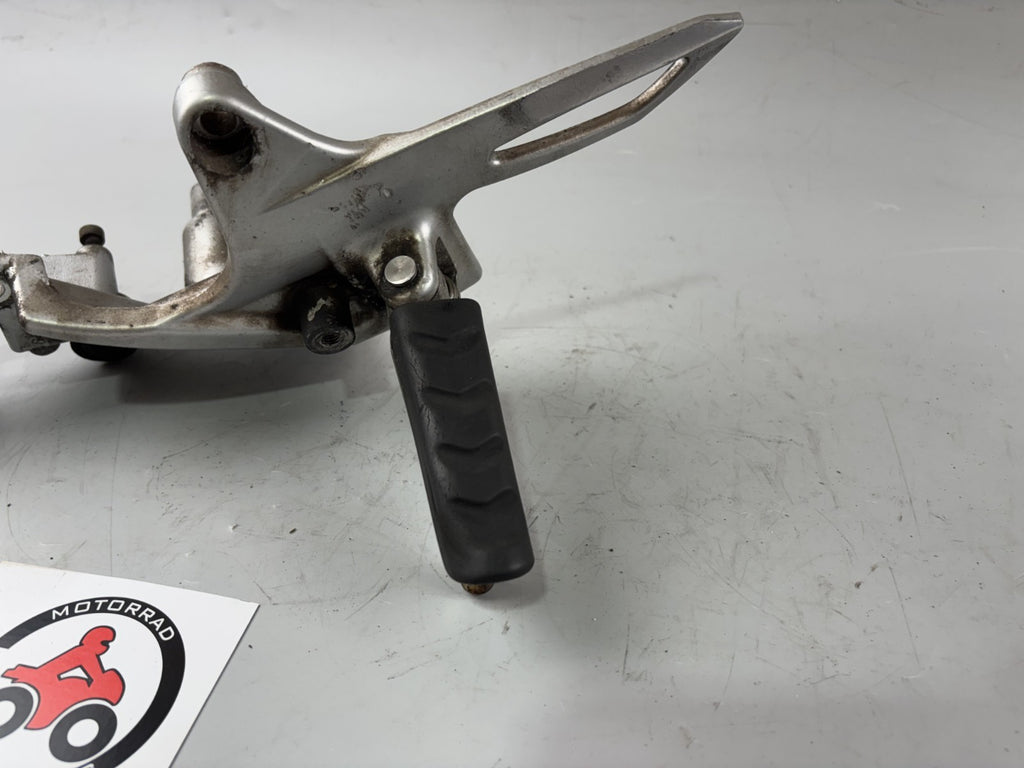 BMW F800 S Fußrastenanlage Fußraste Foot Hangers Step links left