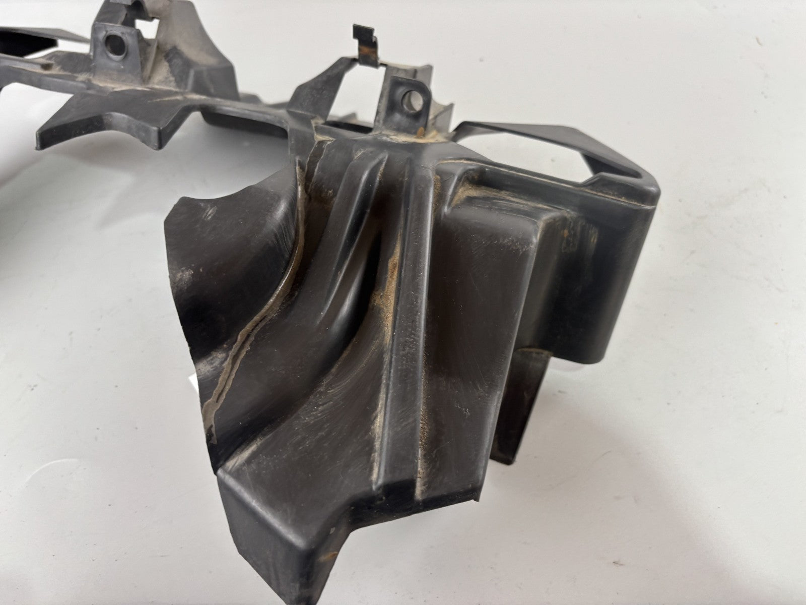Yamaha Majesty 250 Plastik Halterung Holder Cover Abdeckung Verkleidung