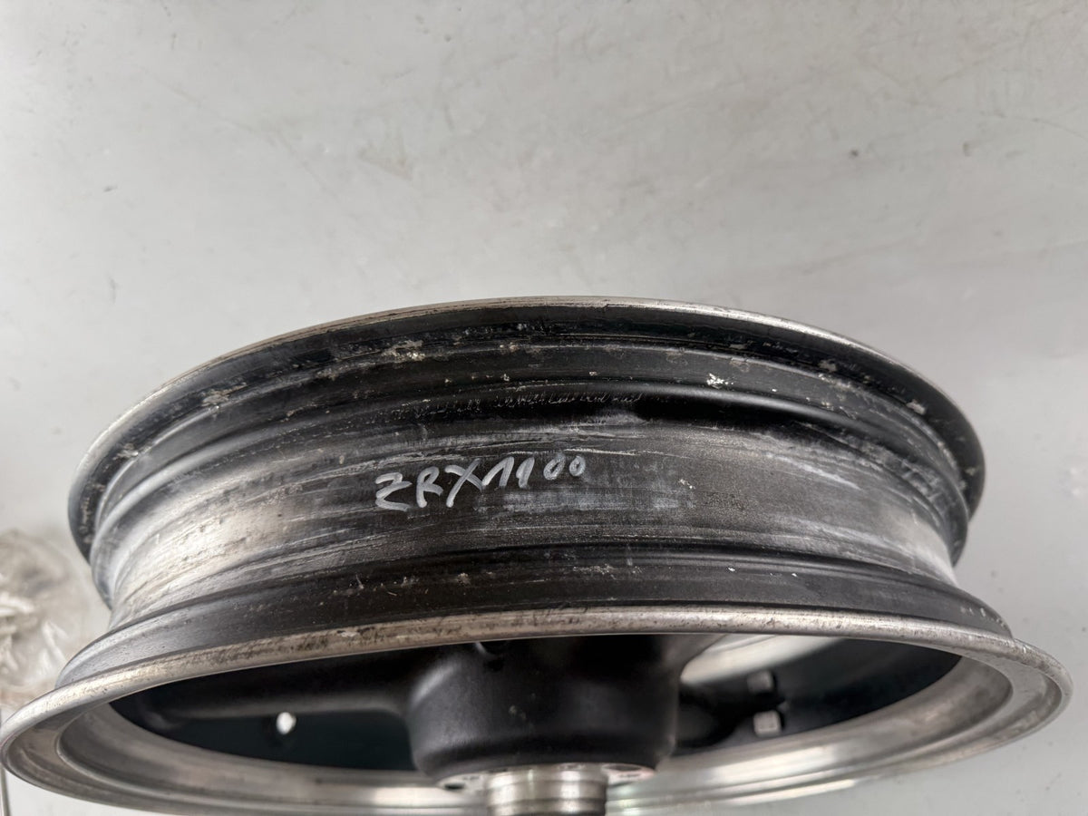 Kawasaki ZRX1100 ZRT10C Vorderradfelge Wheel Felge vorne front Rad RIM