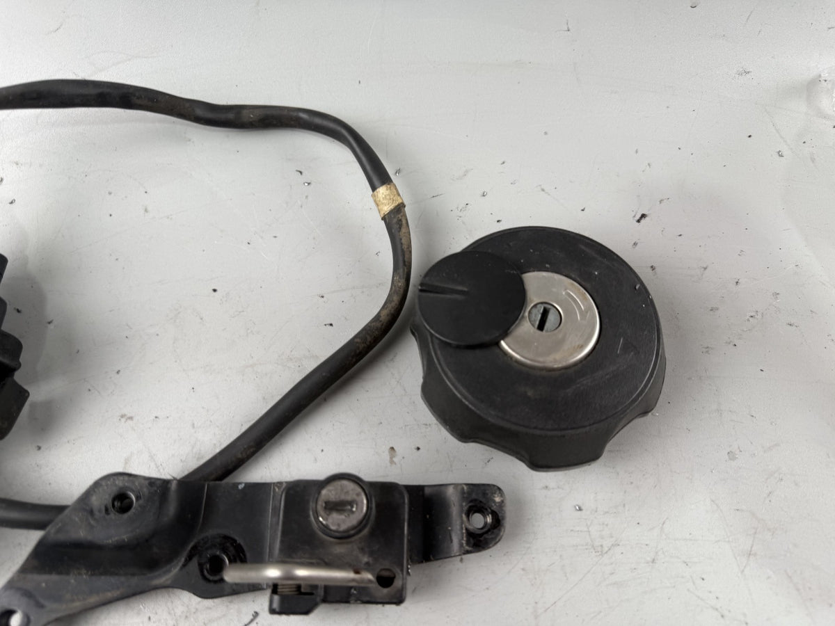 Honda XL600 R Transalp PD 06 Schlosssatz Key Lock Zündschloss Tank Sitzbank
