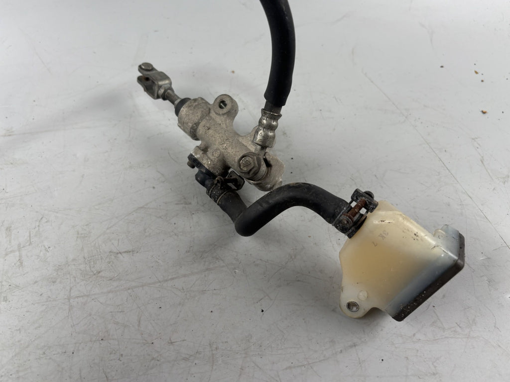Suzuki RF 600 R GN76A Bremsanlage Bremse Brake Sattel Pumpe hinten back
